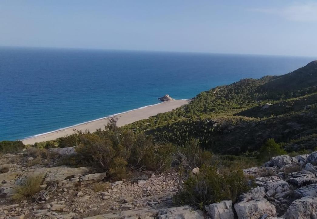 1ª Linea Reformado Y Frente Al Puerto Deportivo Firmamos Contrato Si El Cliente Lo Solicita Aunque Es Necesario Hacer La Reserva Para Poder Comunicarse Hospitalet De L'Infant Exterior photo